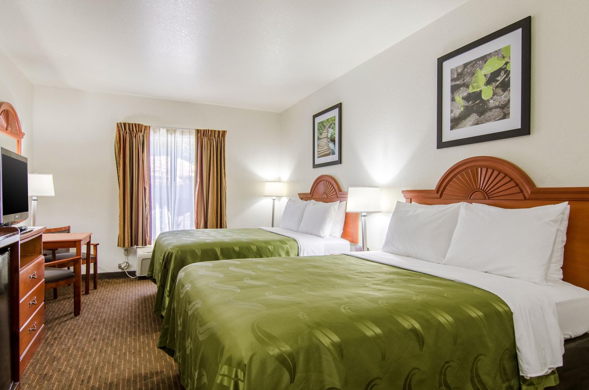 Quality Inn Junction City Near Fort Riley Exteriér fotografie