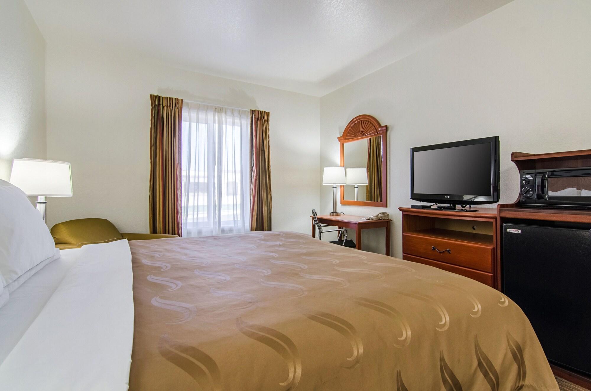 Quality Inn Junction City Near Fort Riley Exteriér fotografie