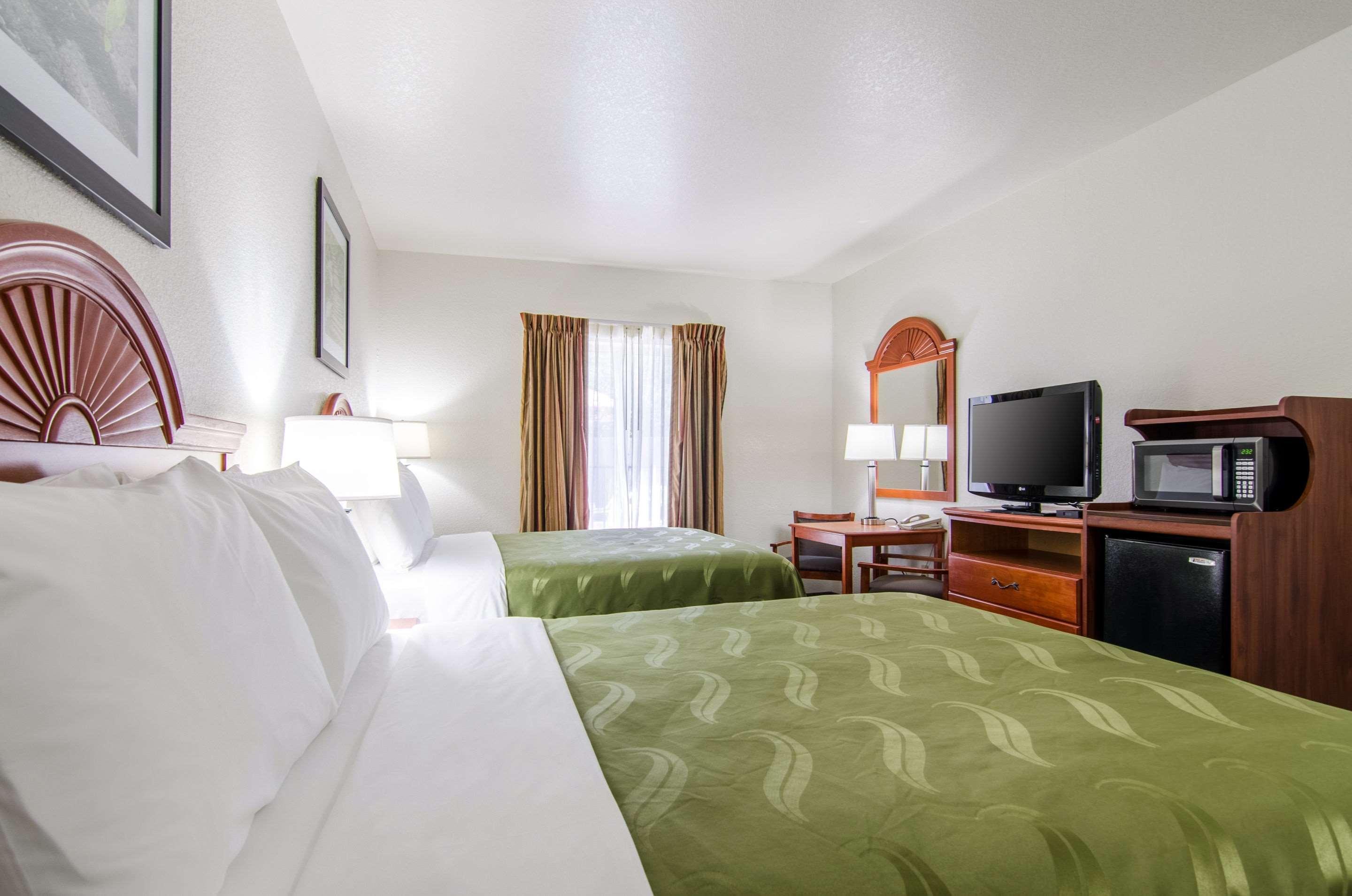Quality Inn Junction City Near Fort Riley Exteriér fotografie