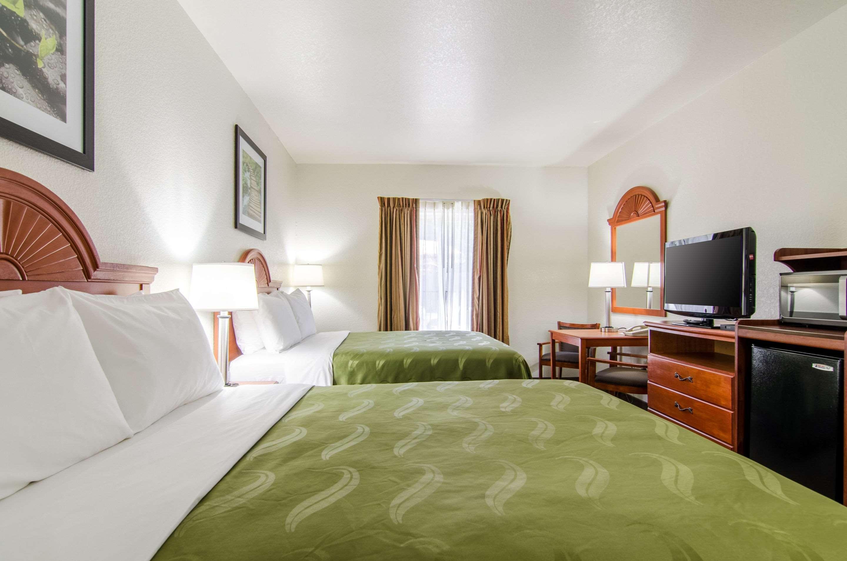 Quality Inn Junction City Near Fort Riley Exteriér fotografie