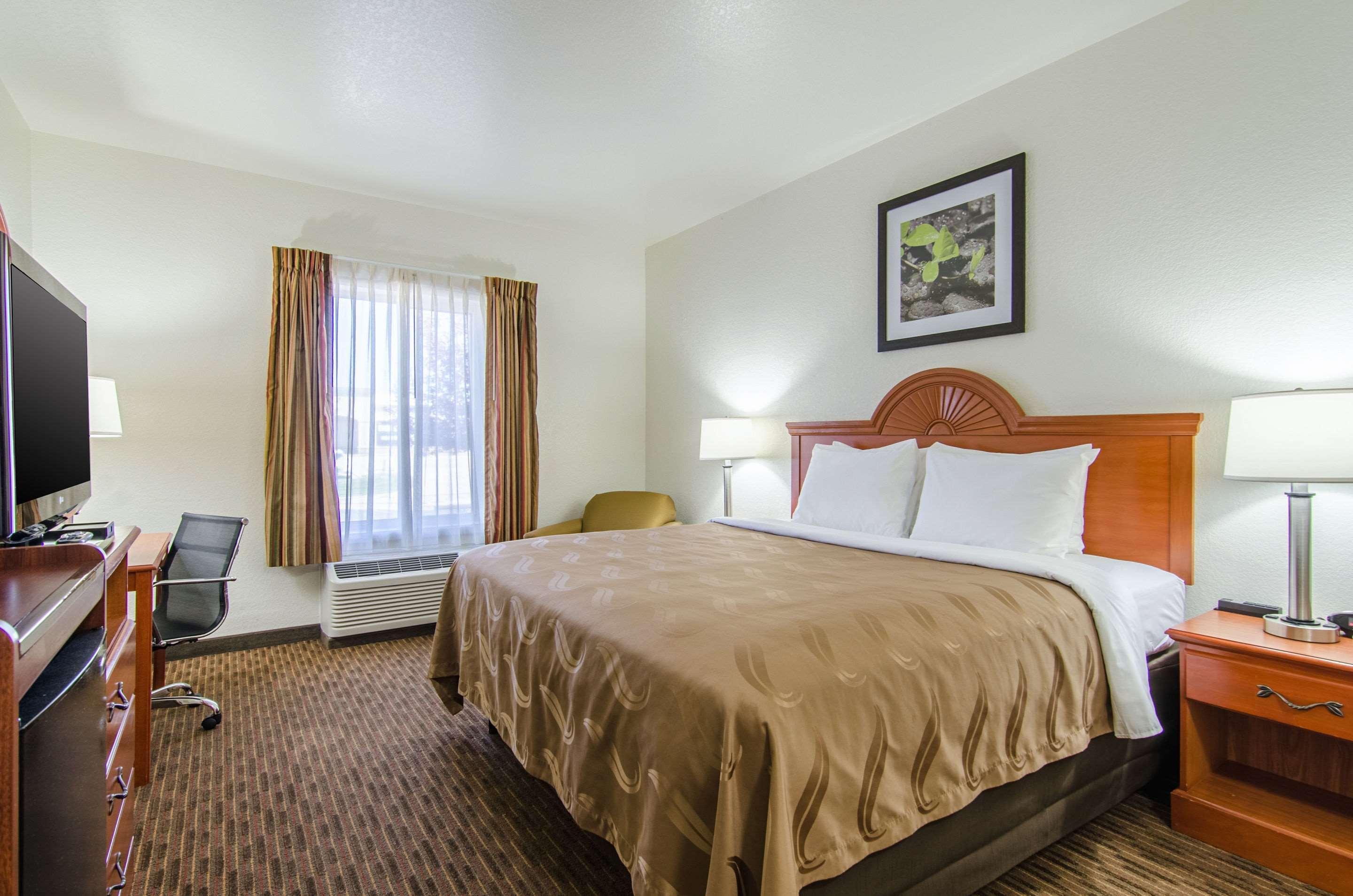 Quality Inn Junction City Near Fort Riley Exteriér fotografie
